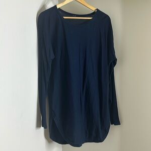 Lululemon Navy long sleeve sweater - Size 6/M